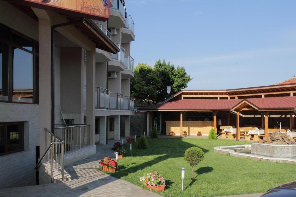Hotel Akre Kavarna Exterior foto